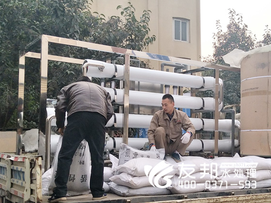 辉龙铝业5吨纯净水设备6.jpg