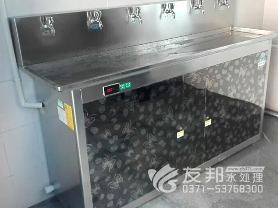 校园直饮水设备5.jpg